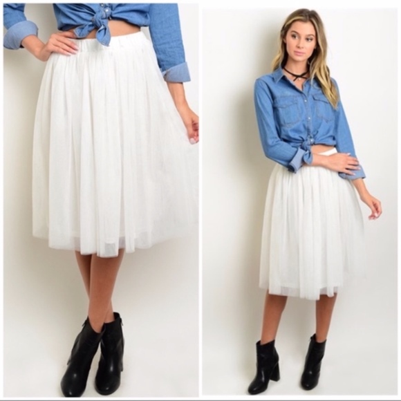 Women’s White Tulle Lined Elastic Party Midi Skirt - Picture 2 of 5